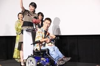 リリー・フランキー、「パーフェクト・レボリューション」は「ゲラゲラ笑える映画」