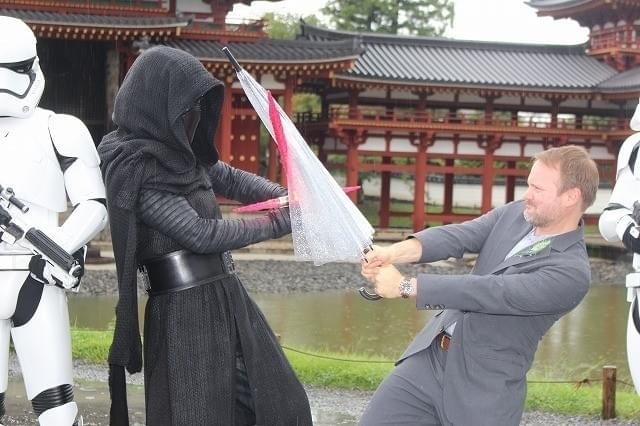 ライアン・ジョンソン監督、“スター・ウォーズ屏風＆狂言”の完成度に「ワンダフル！」