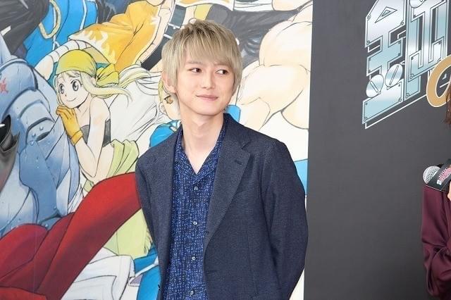 本田翼「興奮しっぱなし」の“ハガレン展”で本郷奏多のコメント力を絶賛