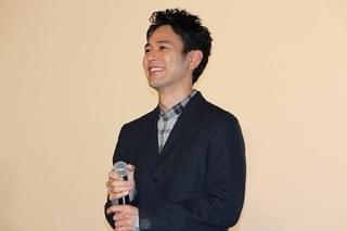 妻夫木聡、水原希子のねぎらい＆奥田民生からのサプライズに大混乱!?