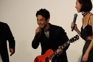 妻夫木聡、水原希子のねぎらい＆奥田民生からのサプライズに大混乱!?