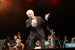 小松政夫、したコメ閉幕で“名人芸”披露！盟友・伊東四朗のサプライズ登場に会場騒然