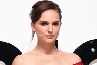 ナタリー・ポートマン、仏映画でスピリチュアリスト役 もし過去の自分と話せたら…？