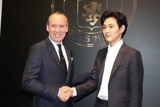 松田龍平、カンヌのレッドカーペットを経てランウェイに進出!?