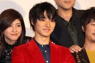 山崎賢人＆吉沢亮＆賀来賢人、3ショットに女性ファンもん絶！