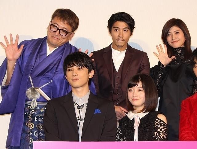 山崎賢人＆吉沢亮＆賀来賢人、3ショットに女性ファンもん絶！