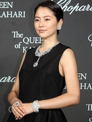 長澤まさみ、264カラットのダイヤに負けない輝き「自分を格上げしてくれる」