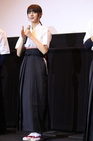 池田エライザ、中尾暢樹＆前山剛久の“男同士のバックハグ”に胸キュン！