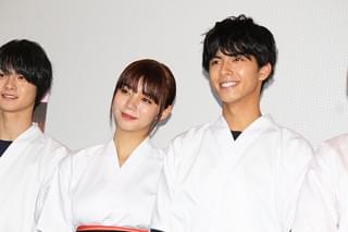 池田エライザ、中尾暢樹＆前山剛久の“男同士のバックハグ”に胸キュン！