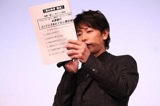 佐藤健、観客の写真撮影許可＆2ショット撮影に客席から歓声