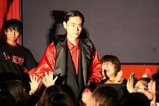 菅田将暉、ヤン・イクチュンの「好きです」にほほ笑み「事務所通してご報告を」