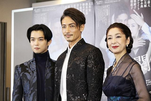 玉木宏の裸は「見たことのない美しさ」！舞台共演・高橋恵子＆千葉雄大が絶賛