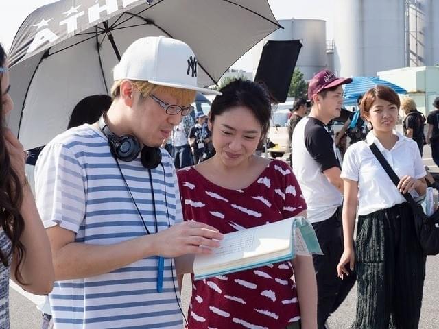 「きらきら眼鏡」に期待の若手俳優も出演、船橋市民300人参加し南極観測船で撮影