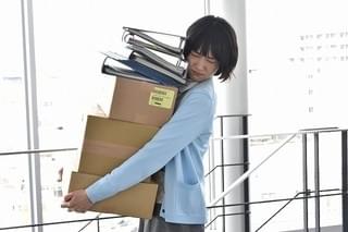 新垣結衣が“ガングロギャル”に!?「ミックス。」衝撃の七変化ビジュアル披露