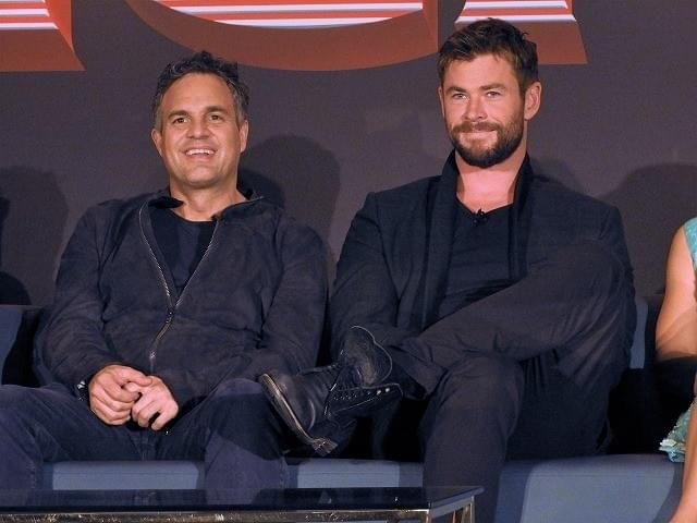 クリス・ヘムズワース「今回のハルクが大好き」にマーク・ラファロがデレデレ