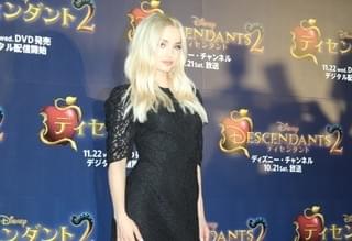 「ディセンダント2」ダブ＆ソフィア、ファン300人にキスの嵐「アイシテマス」