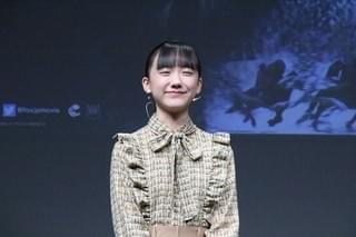 「猿の惑星：聖戦記」吹き替え・柳沢慎吾、“猿演技”を芦田愛菜に伝授！