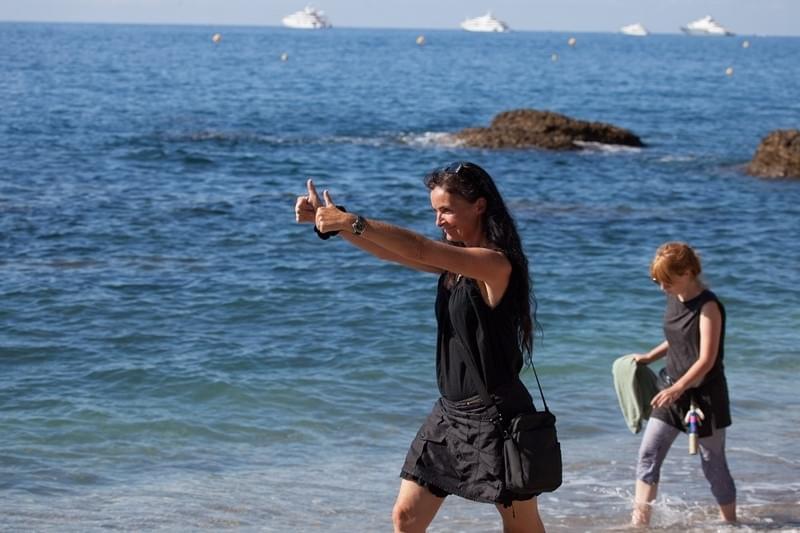 「才能のある女性は男尊女卑に阻まれる…」建築家の相克のドラマ マクガキアン監督に聞く