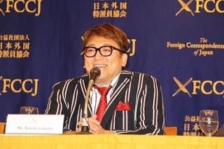 福田雄一監督「斉木楠雄のΨ難」の核はアメリカ的笑い＆天才妻の助言！
