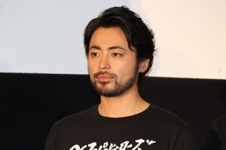 山田孝之＆知英＆安田顕「鷹の爪」アフレコ環境めぐり関係崩壊!?