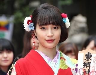 広瀬すず、恋愛成就祈願！「素敵な恋ができますように」