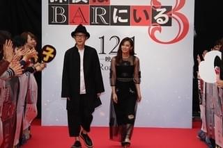 大泉洋「探偵はBARにいる3」レッドカーペットでトーク止まらず！