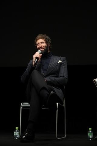 「エンドレス・ポエトリー」アダン・ホドロフスキーが来日 父の演出、家庭での姿を語る