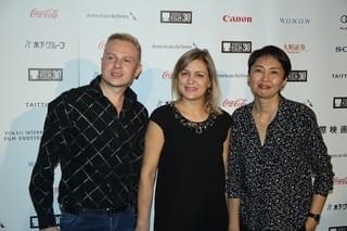 出演者全員ろうあ者のカザフスタン映画、世界初上映に監督、キャストが歓喜