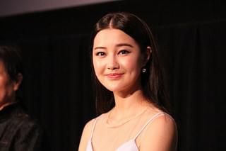 “遺灰安置宿”営む男を描く「ソウル・イン」監督、実の母を主要キャストに起用