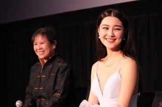 “遺灰安置宿”営む男を描く「ソウル・イン」監督、実の母を主要キャストに起用