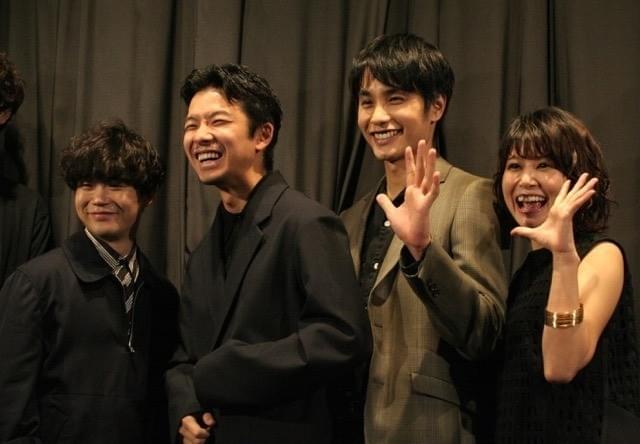 初日挨拶でも太賀いじり