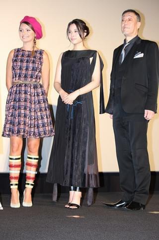 広瀬アリス、グ・スーヨン監督の“放置プレイ”でガサツな巫女役を熱演!?