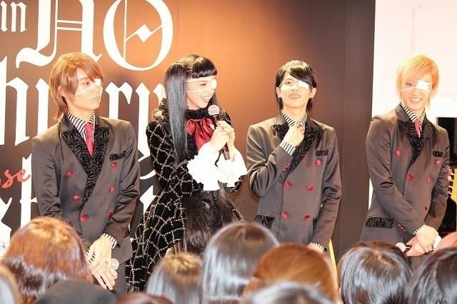 「覆面系ノイズ」中条あやみ、原宿で生歌初披露！志尊淳「鳥肌が立った」