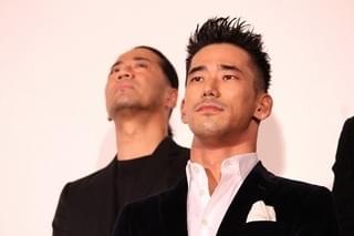 AKIRA＆岩田剛典「HiGH&LOW」監督の男泣きに感激！シリーズ終章「長いようで短かい3年」