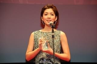 石橋静河＆松岡茉優、第30回東京国際映画祭の“ジェムストーン賞”に！