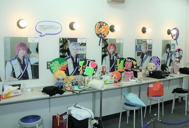 「あんステ」楽屋を完全再現