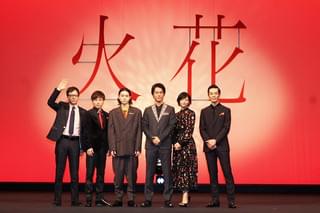 菅田将暉“芸人役”は「難しいなんてもんじゃない」 桐谷健太は∞ホールでガチ漫才