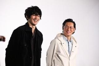 井浦新、瑛太を好きすぎて演技中にキス寸前？「愛してやまない人」