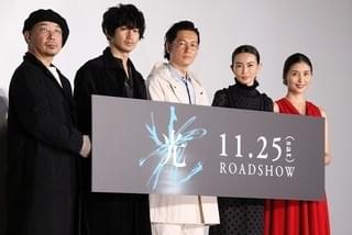 井浦新、瑛太を好きすぎて演技中にキス寸前？「愛してやまない人」