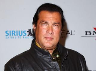 スティーブン・セガールにもセクハラ疑惑浮上 複数の女優が告白