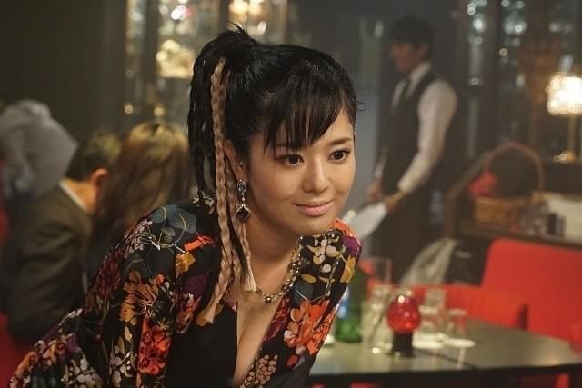 元セクシー女優が中国人ホステス役に！