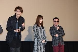 「GODZILLA 怪獣惑星」宮野真守＆花澤香菜、G・エドワーズ監督からの称賛に驚き