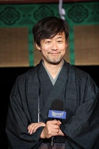 史上初！鎌倉・鶴岡八幡宮で「鎌倉ものがたり」奉納屋外上映 堺雅人＆高畑充希は感激しきり