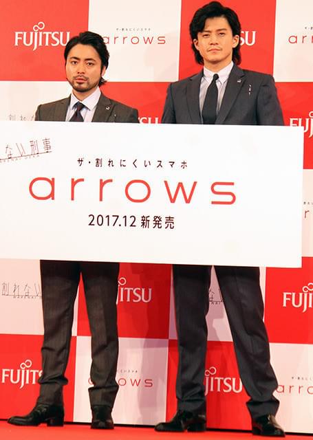 小栗旬、18年来の親友・山田孝之とCM初共演に満願「やっぱり、この人面白い」