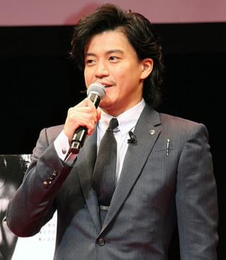 小栗旬、18年来の親友・山田孝之とCM初共演に満願「やっぱり、この人面白い」