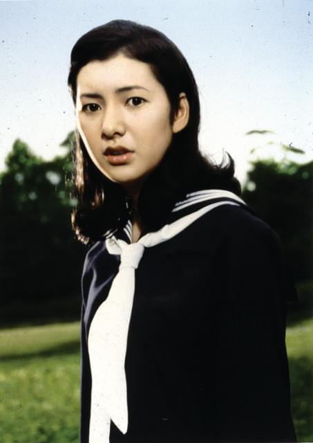 「おさな妻」「成熟」「遊び」…「大映女優祭」関根恵子の初々しい制服姿を披露