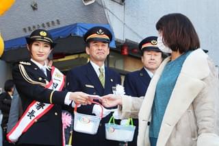 武田梨奈、4年連続の“一日警察署長” 2017年振り返り「人生で初めて、余裕ができました」