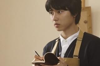 “調律師”山崎賢人がピアノ見つめる「羊と鋼の森」ビジュアル＆場面写真が初公開！