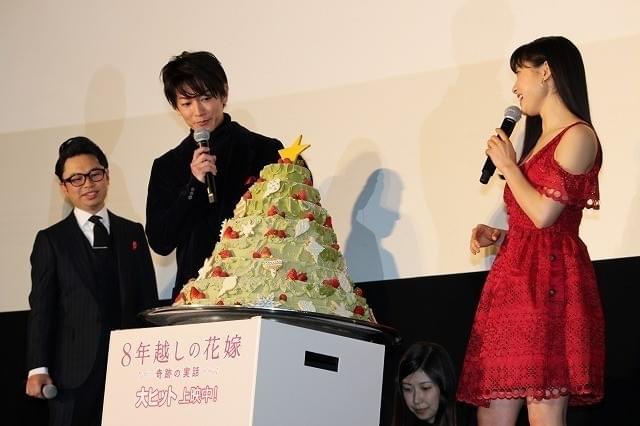 佐藤健、土屋太鳳の成長を実感「“命”と向き合える唯一無二の女優」