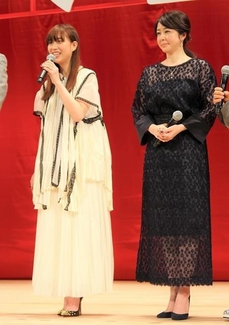 中井貴一＆佐々木蔵之介、12人舞台挨拶にタジタジ「舞台挨拶は5人まで」